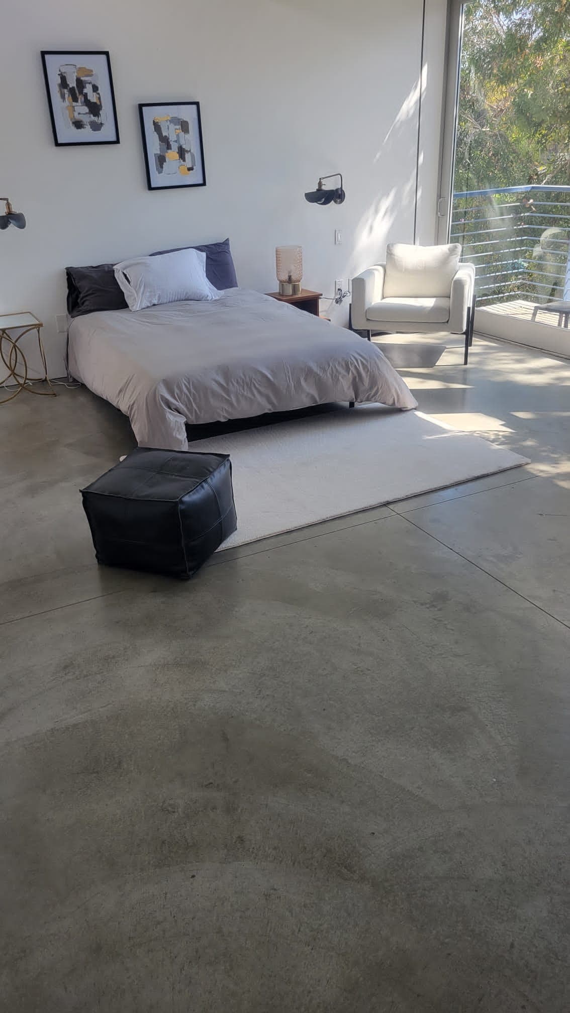 Short-Term Rental Cleaning — 1,001 to 2,000 Sq. Ft.